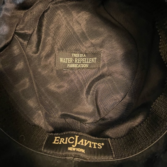 Eric Javits, water resistant hat.  Beautiful condition. - Picture 8 of 8